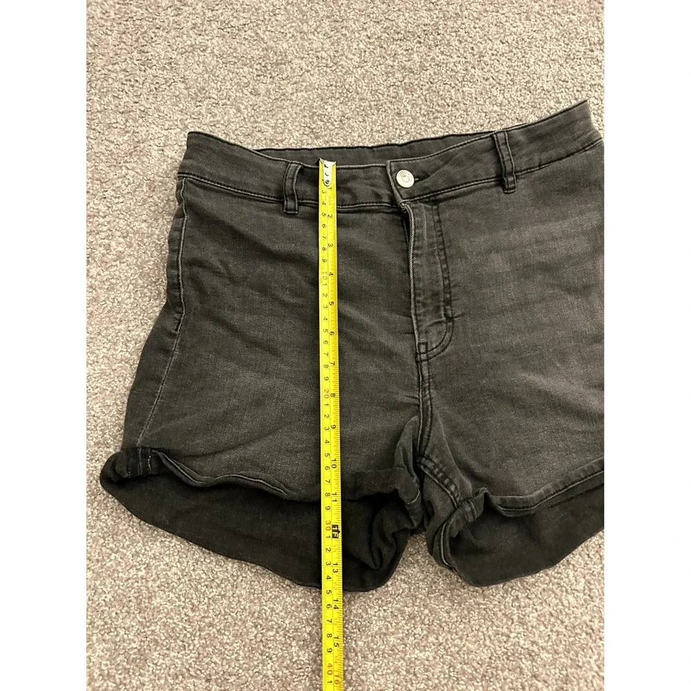 H&M Divided Denim Shorts Womens 12 Black Excellent High Waisted Rolled‎ Hem